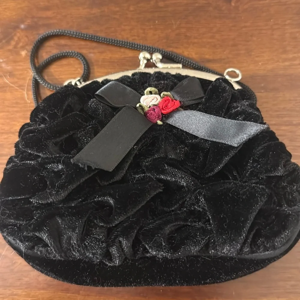 Toby NYC Small Mini Girls Velvet Black Purse With Red Pink Roses Clutch Handbag